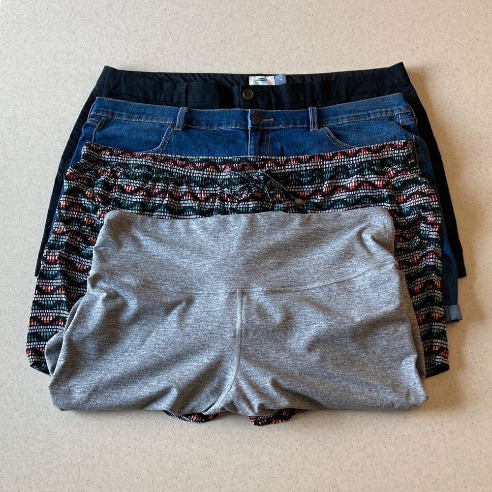 Old Navy Shorts and Legging - Lot of 4 Pieces Women Size 18/XXL